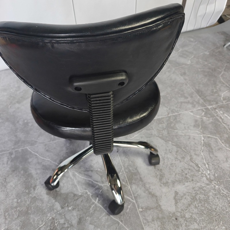 Compact Adjustable Office Chai - Office Furniture For Small Spaces ulasan dan harga